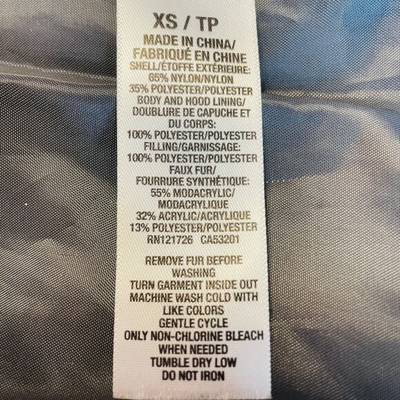 Aeropostale Gray Quilted Puff Sleeveless Hooded Outdoor Winter Vest XS - Picture 10 of 12